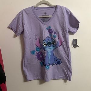 Stitch v neck shirt